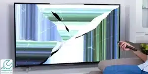 ضربه خوردن پنل تلویزیون